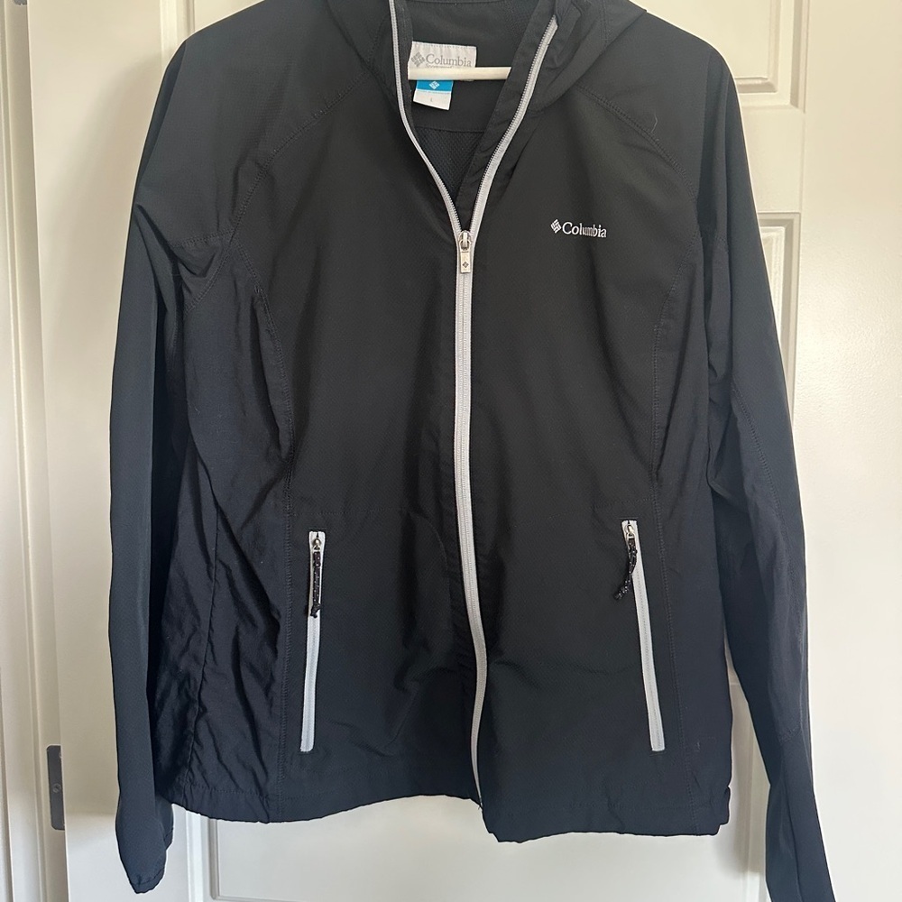 Columbia Black Jacket with Grey Accents